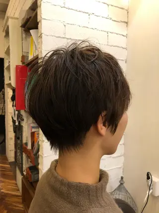 ショート 口コミ評価4.9⭐︎ カワナベ　マサシのヘアスタイル