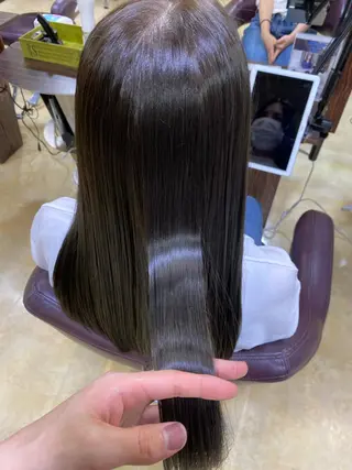 ヘアーメイクポリッシュ桂所属・山﨑 将弥のヘアスタイル