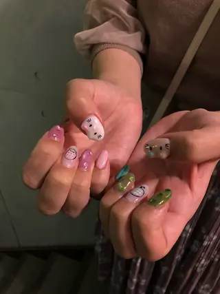 ネイル NAIL＆SPA PｰBOX所属・齋藤 璃愛のネイルデザイン