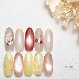 ネイル calm 〔ｶｰﾑ〕のネイルデザイン