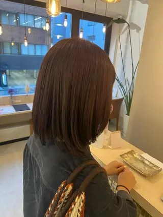 ミディアム 鈴木 彩香のヘアスタイル