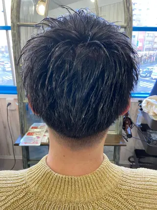ショート メンズ カットパーマ✂️ 小坂田玲亜のヘアスタイル