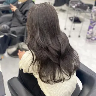 カラー 秋髪🏹愛され透明感 🏹福岡シアターのヘアスタイル