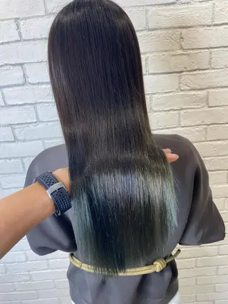 ロング 大里 拓馬のヘアスタイル