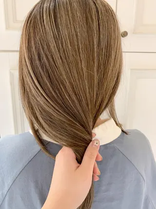 セミロング 田中 未澪のヘアスタイル