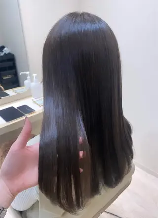 ロング mina .のヘアスタイル