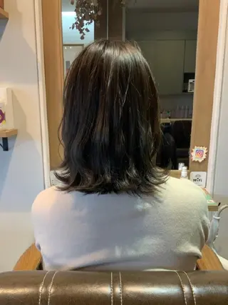 カラー 堀 望美のヘアスタイル