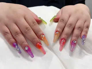 セミロング 🐼panda nail所属・こ このネイルデザイン