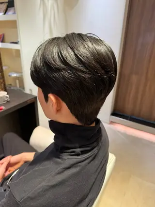 ショート パーマ メンズ YUKI🇰🇷 カルマ／ダウンパーマのヘアスタイル