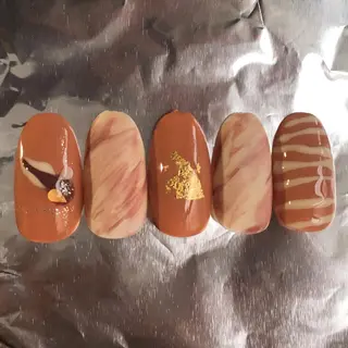 ネイル A-nail エーネイル所属・M. ERIのネイルデザイン