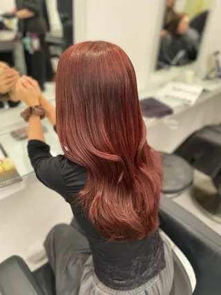 ロング カラー トレンド暖色ヘア🍒 miu🍒のヘアスタイル