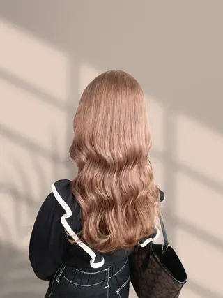 ロング くすみミルクティー/ ブラウン🪡TOWAのヘアスタイル