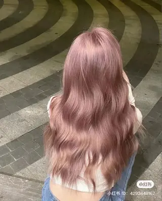 ロング カラー 💗トレンド暖色ヘア Natsumi 💗のヘアスタイル