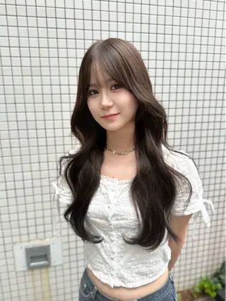 ロング カラー INTRO.by Fi-Ne所属・韓国ヘア 店長NEGIのヘアスタイル