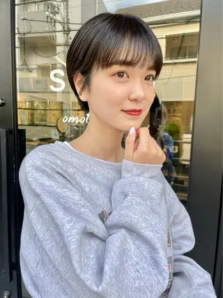 ショート カラー 滝口 茉奈実のヘアスタイル