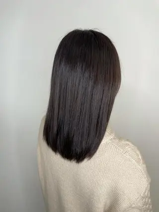 セミロング 川畑 大地/波巻きパーマのヘアスタイル