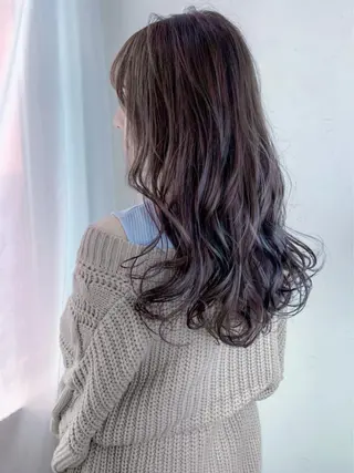 ミディアム カラー Luxbe hakataのヘアスタイル