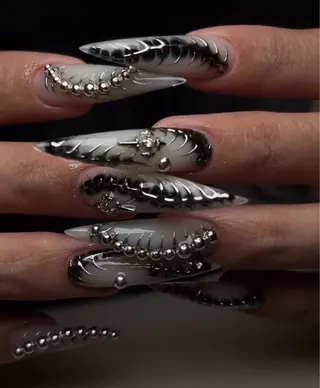 ネイル Cloudy Chan 歌舞伎町のネイルデザイン