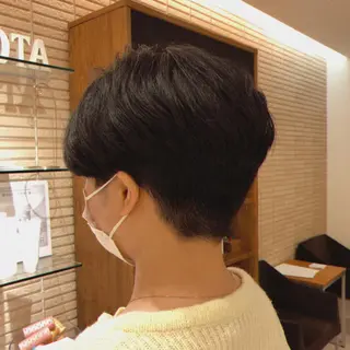 ショート 小野寺 モエカのヘアスタイル