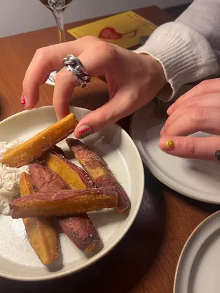 ネイル butterflower所属・藤井 里世のネイルデザイン