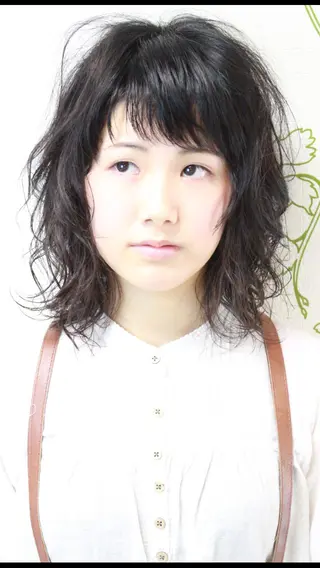 ミディアム 柴田 陽平のヘアスタイル