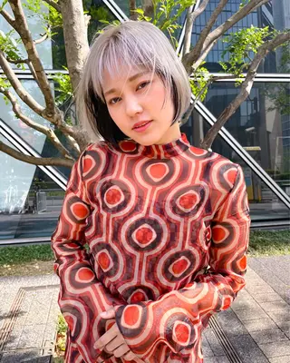 ミディアム ショートボブ /綾華のヘアスタイル