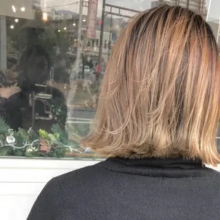 ミディアム カラー ヘアアレンジ Mariana/ 鶴原-ハイライトのヘアスタイル