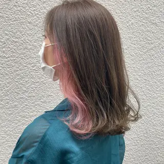 ミディアム 若山 敦のヘアスタイル