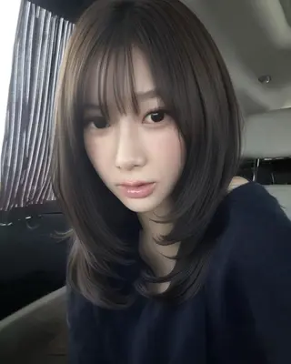 ミディアム ⭐︎ミディアム 深井朱莉⭐︎のヘアスタイル