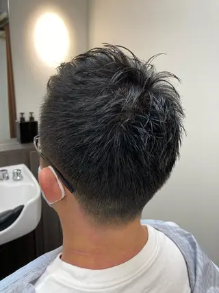 ショート 染谷 周のヘアスタイル