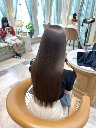 ロング 酸性ストレートの達人 髪質改善【美冴】のヘアスタイル