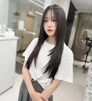 ロング 京都レイヤーカット/ 縮毛矯正/羽柴りくのマツエク・マツパデザイン