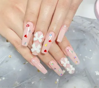 ネイル 🎀ネイルサロン エクラYUI🎀のネイルデザイン