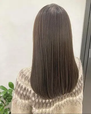セミロング カラー ヘアアレンジ エグチ アキラのヘアスタイル