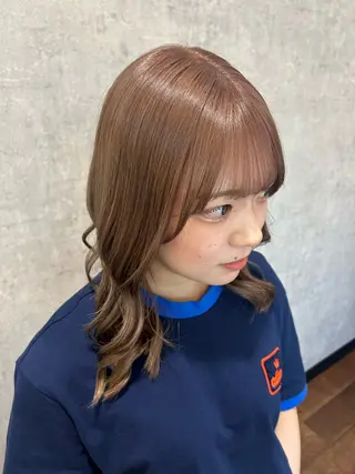 セミロング カラー 切りっぱなしボブ特化 美容師/杏実のヘアスタイル