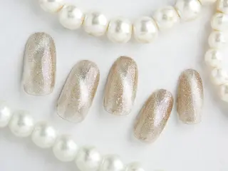 ネイル Tiary Nail Fのネイルデザイン