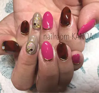 ミディアム nailroom- KANOAのネイルデザイン