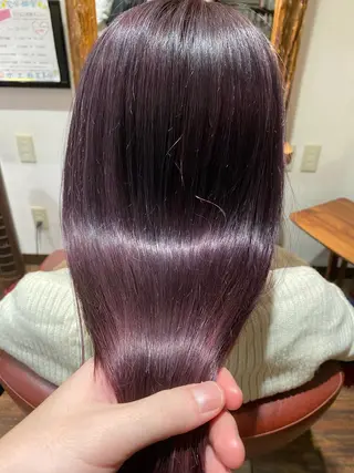 カラー ミモリ ユウタのヘアスタイル