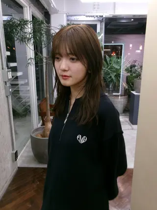 ミディアム ニワ/レイヤーカット /透明感カラー💎のヘアスタイル