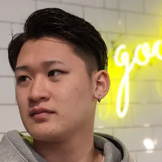 ミディアム FRANK'SBARBER所属・💈山本 卓士💈のヘアスタイル
