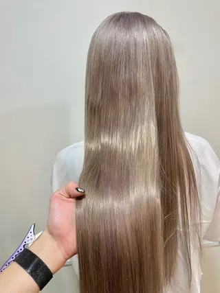 ロング カラー 聖斗 /ハイトーン/パーマのヘアスタイル