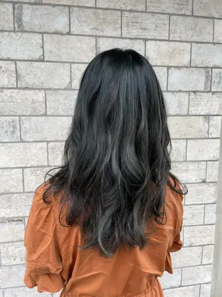 ロング カラー 村松 美月のヘアスタイル