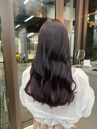 ロング 艶カラー / AMI  ︎のヘアスタイル