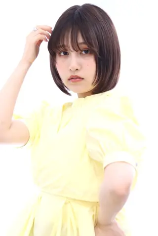 ショート ツヤ髪縮毛矯正🌈✨ 髙橋青心奏のヘアスタイル