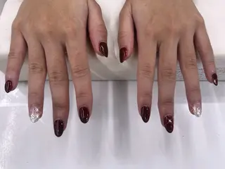 ネイル 今泉 愛理のネイルデザイン