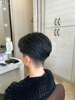 ショート Crén by marie 真嘉比店所属・東恩納 誠のヘアスタイル
