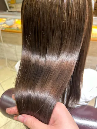 カラー momoha 『モテヘア🍓』のヘアスタイル