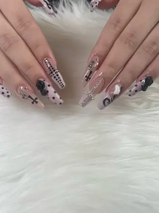 ネイル ulu🌼 nanaのネイルデザイン