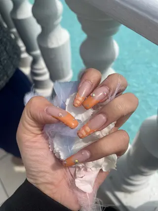 ネイル オーロラ所属・YUI nailのネイルデザイン