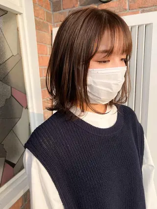 ミディアム YURAGI🤍 SAEのヘアスタイル